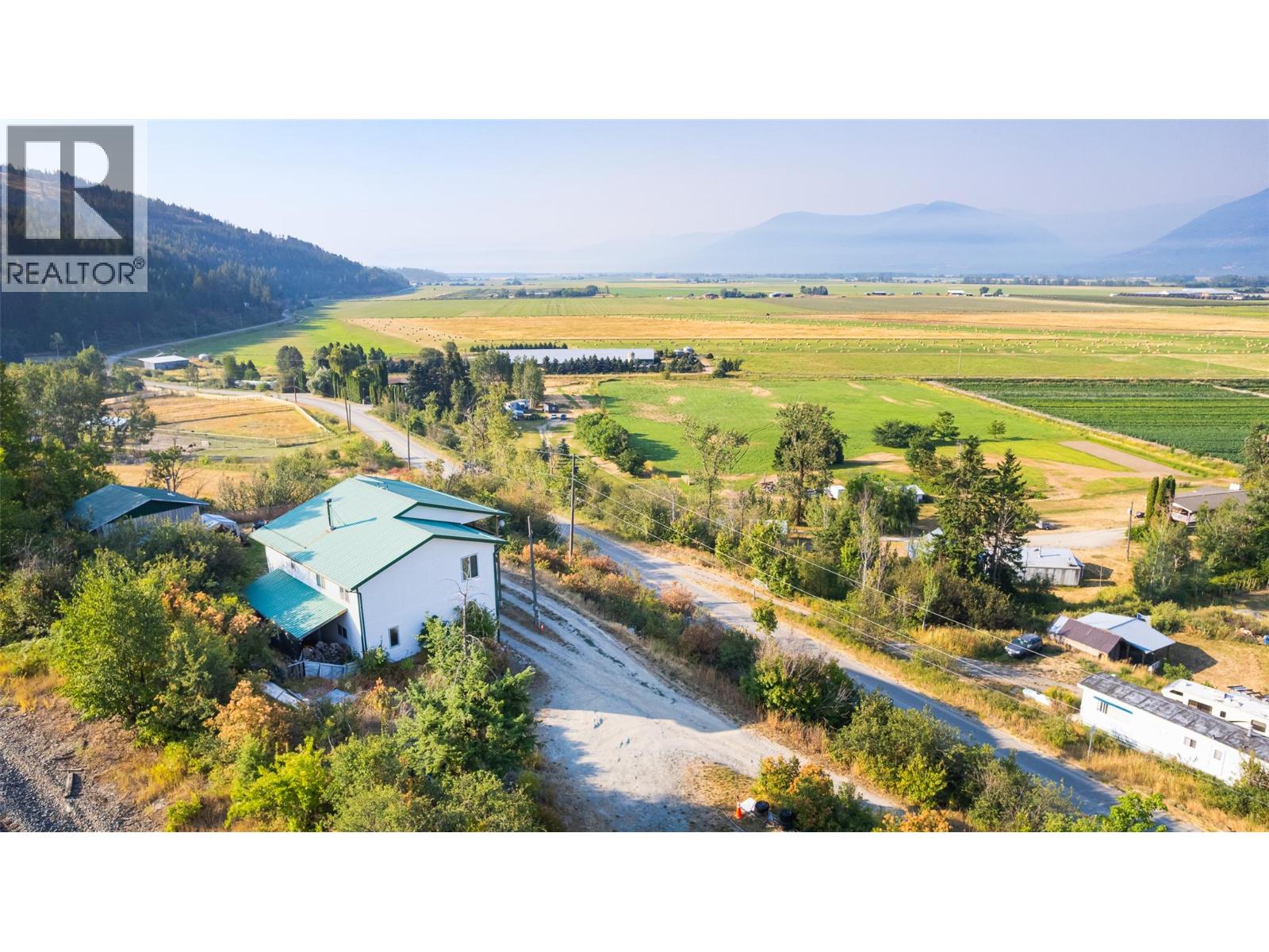 4840 Lower Wynndel Road, Wynndel, British Columbia  V0B 2N1 - Photo 5 - 10396123