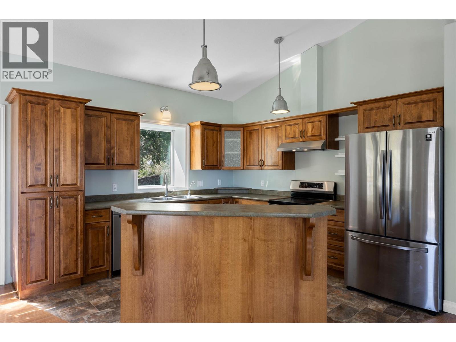 6216 Savona Access Road, Kamloops, British Columbia  V0K 2J0 - Photo 16 - 10395452