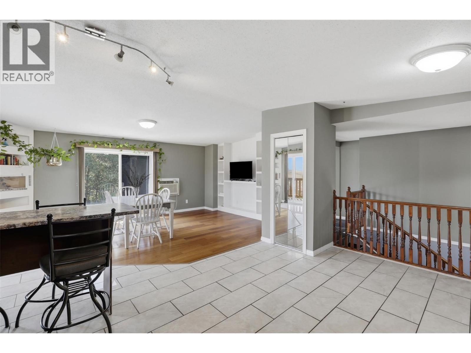 471 Woodward Avenue, Merritt, British Columbia  V0K 1Y0 - Photo 33 - 10396356