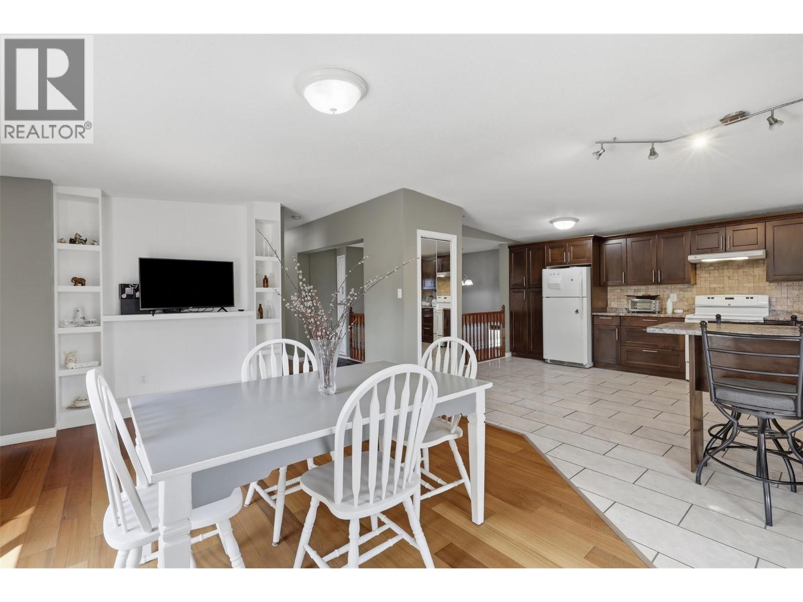 471 Woodward Avenue, Merritt, British Columbia  V0K 1Y0 - Photo 38 - 10396356