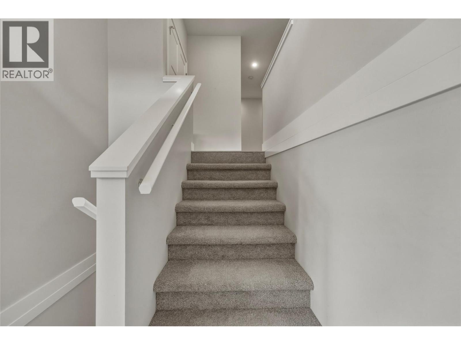 2710 Golf Course Drive, Blind Bay, British Columbia  V0E 1H2 - Photo 12 - 10396340