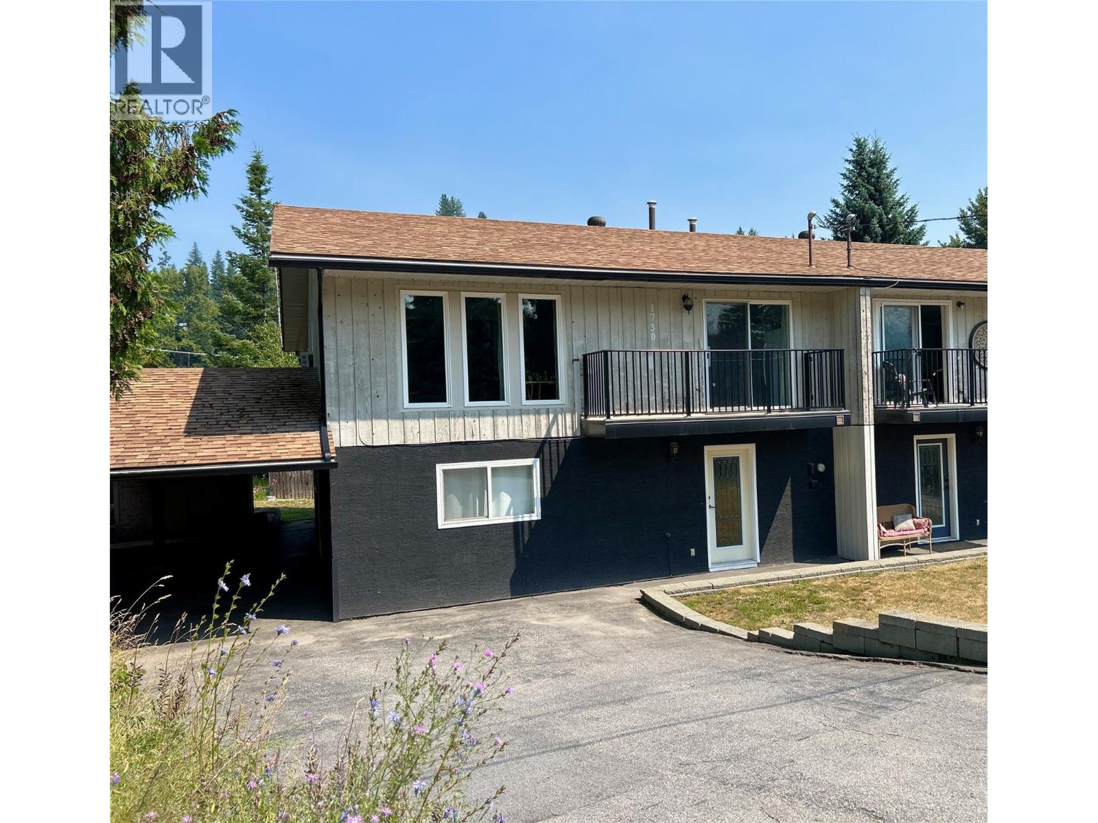 1730 Thompson Avenue, Rossland, British Columbia  V0G 1Y0 - Photo 1 - 10395975