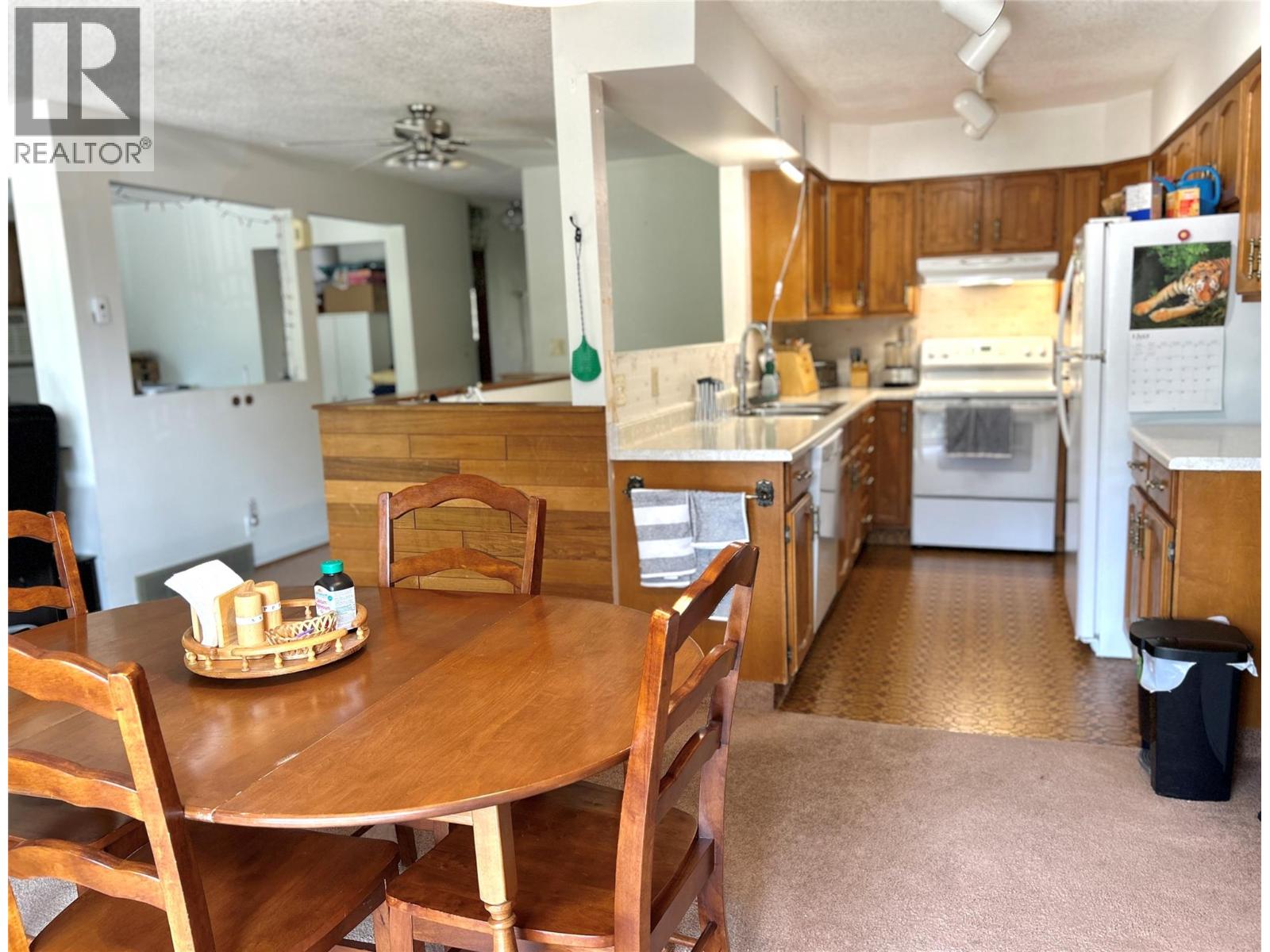 1730 Thompson Avenue, Rossland, British Columbia  V0G 1Y0 - Photo 13 - 10395975