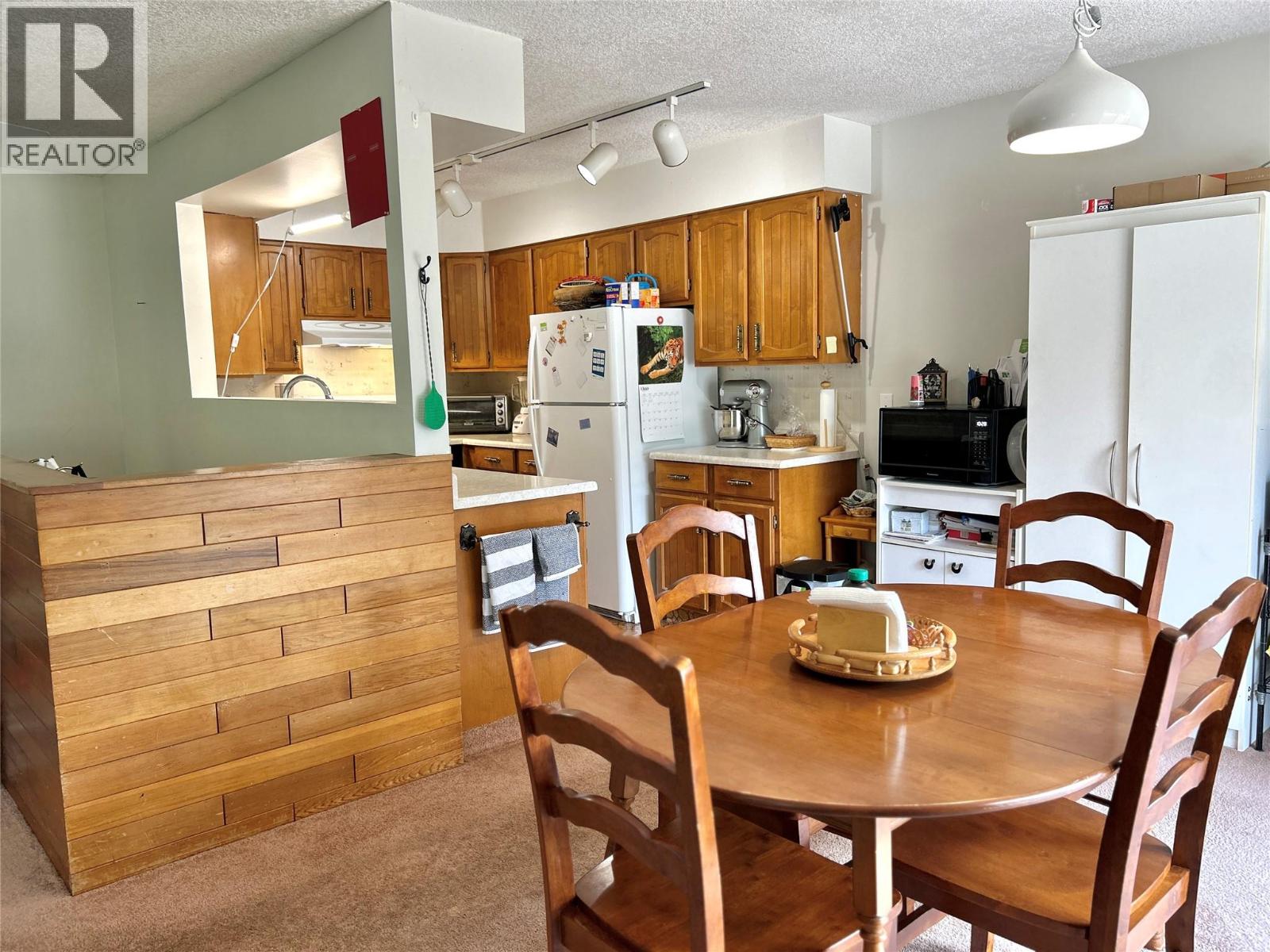 1730 Thompson Avenue, Rossland, British Columbia  V0G 1Y0 - Photo 14 - 10395975