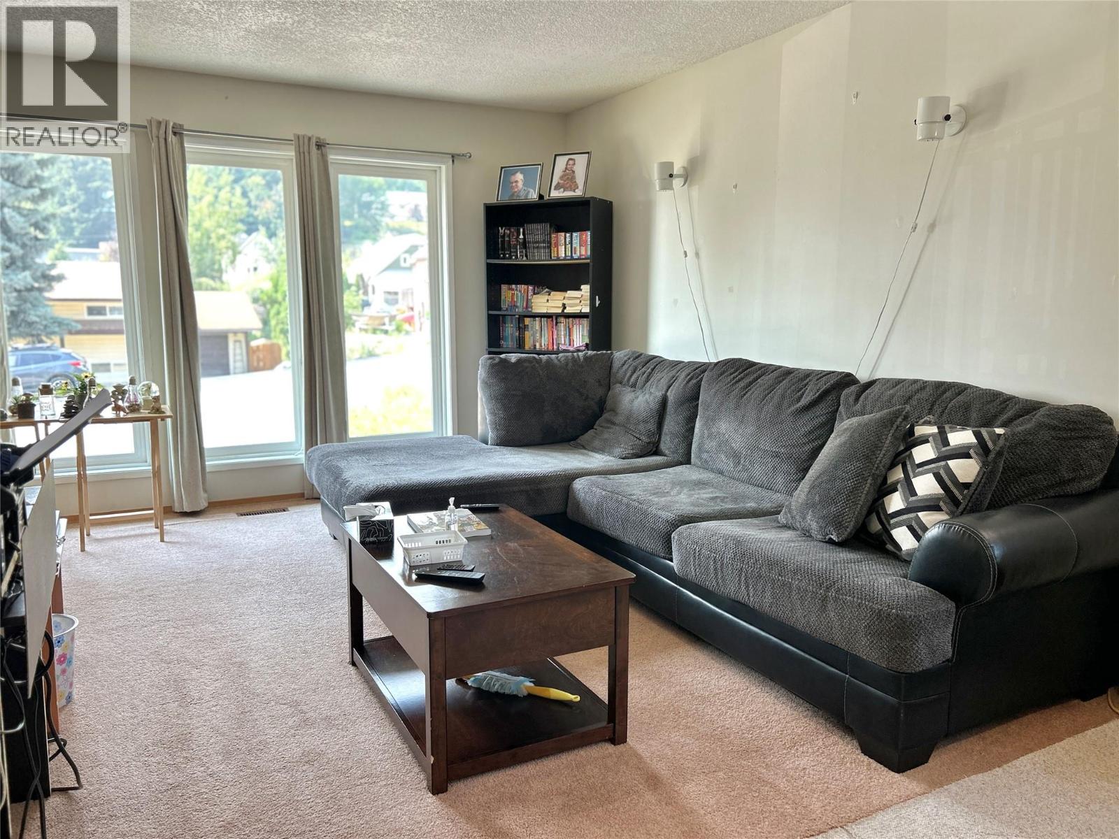 1730 Thompson Avenue, Rossland, British Columbia  V0G 1Y0 - Photo 15 - 10395975