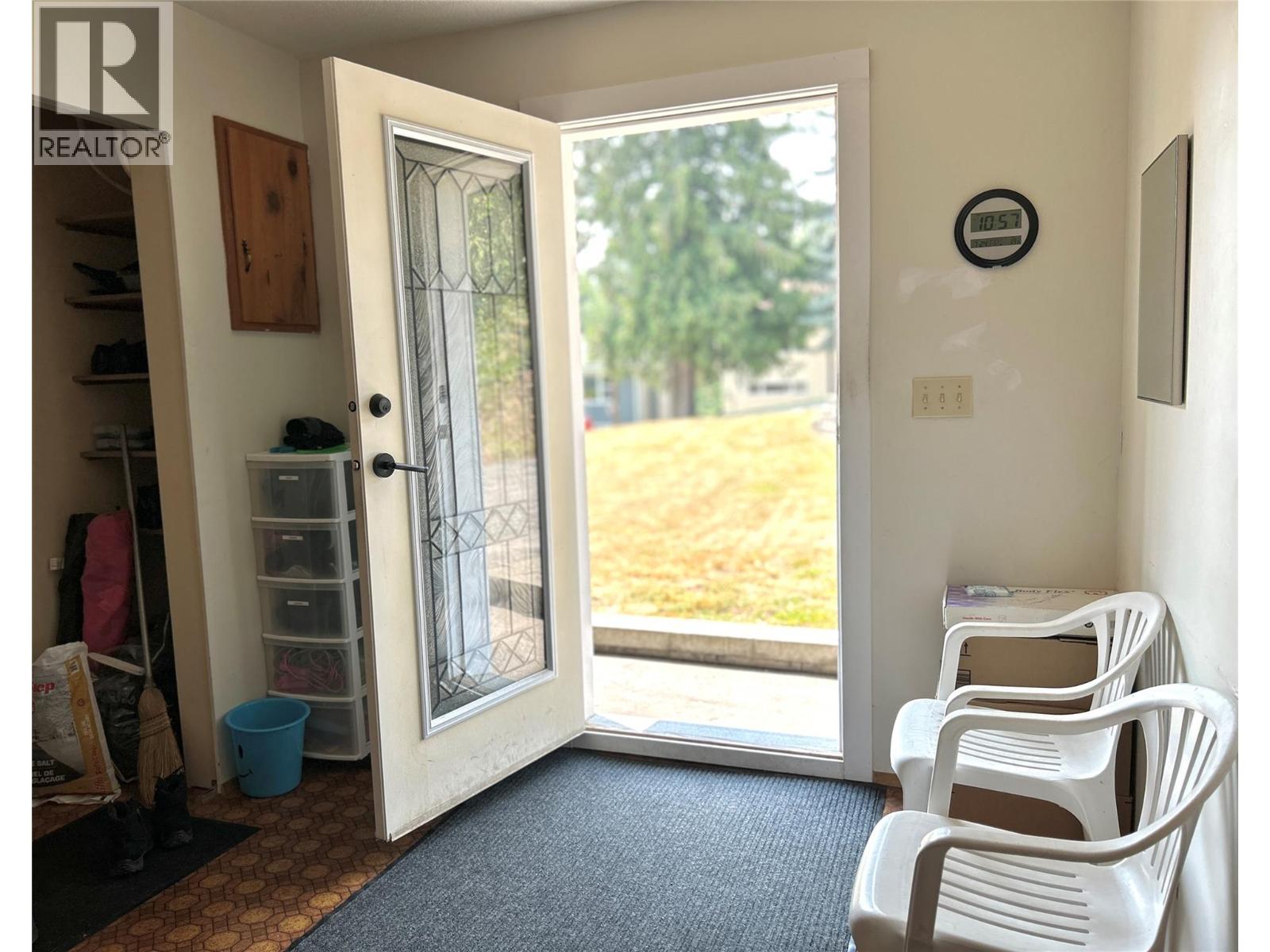 1730 Thompson Avenue, Rossland, British Columbia  V0G 1Y0 - Photo 24 - 10395975