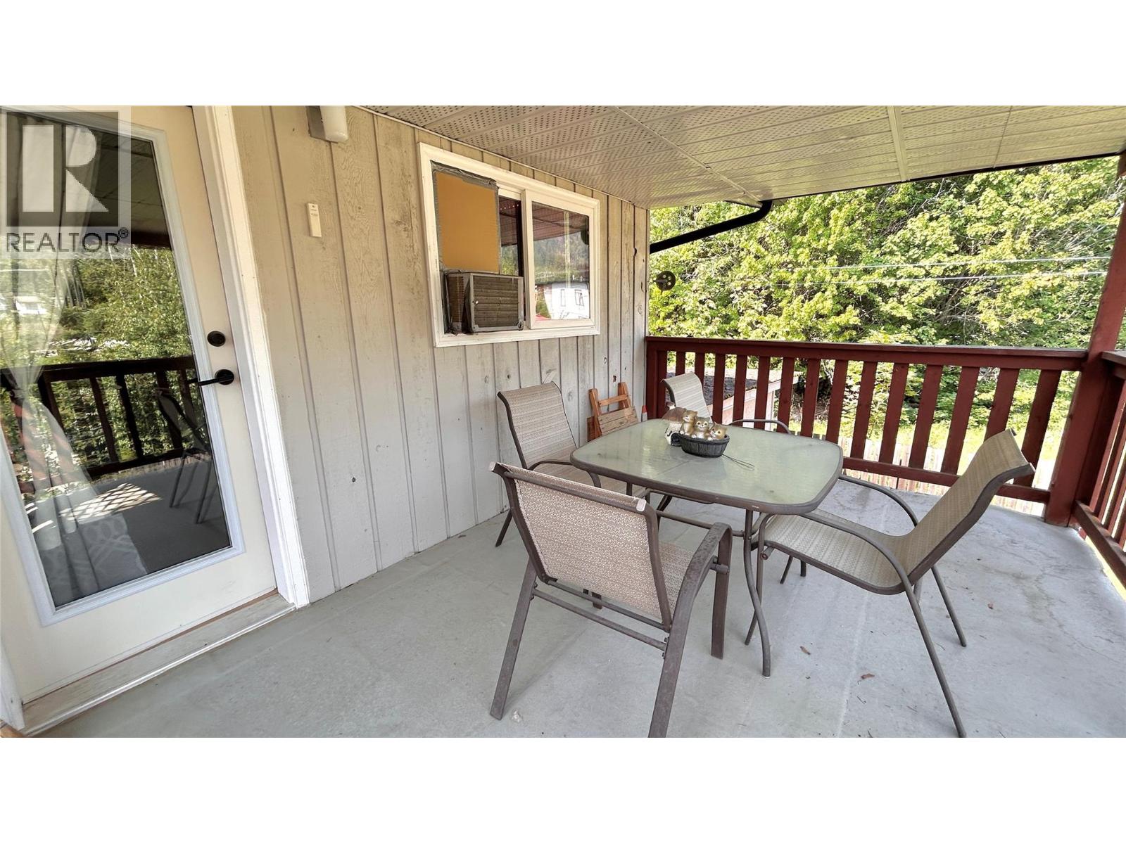 1730 Thompson Avenue, Rossland, British Columbia  V0G 1Y0 - Photo 34 - 10395975