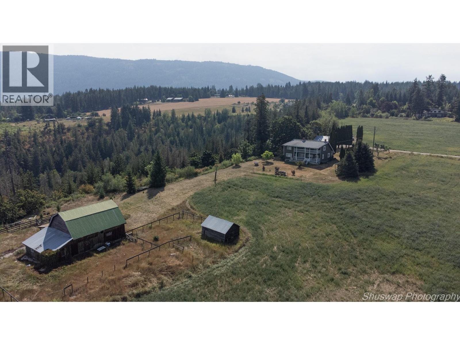 6350 Lakeshore Drive Ne, Salmon Arm, British Columbia  V1E 4N1 - Photo 43 - 10396361