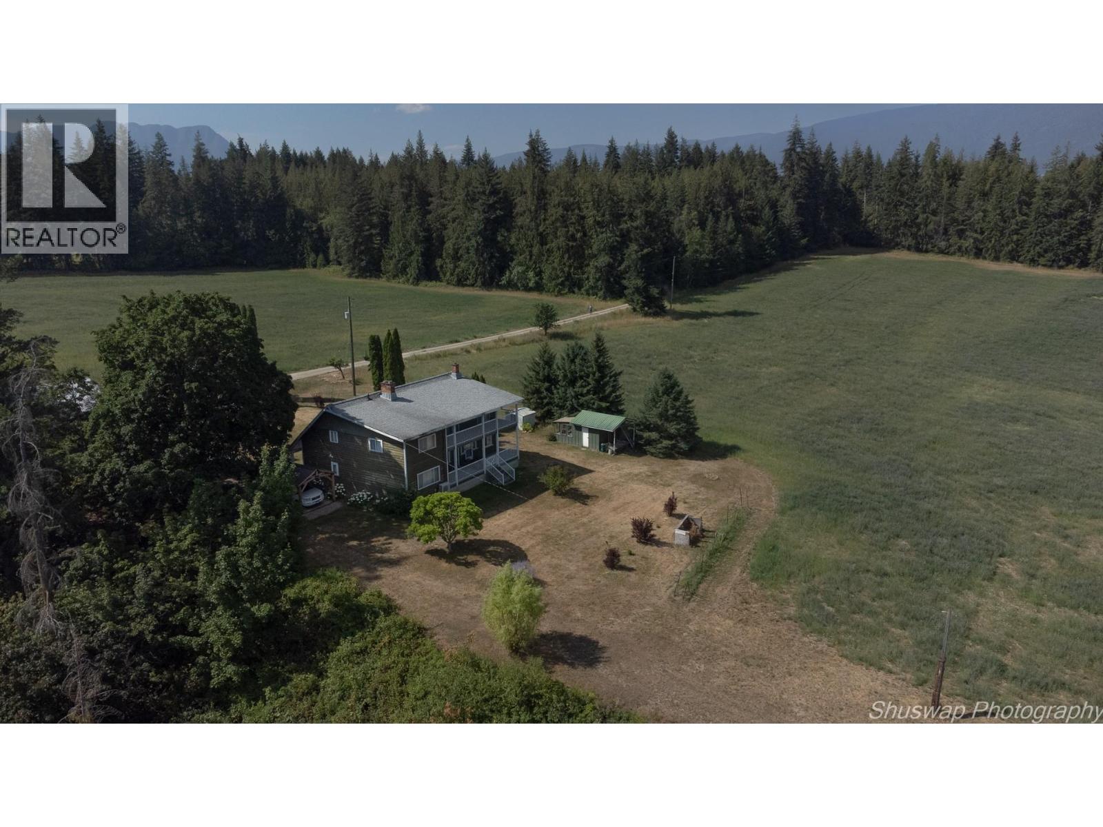 6350 Lakeshore Drive Ne, Salmon Arm, British Columbia  V1E 4N1 - Photo 45 - 10396361