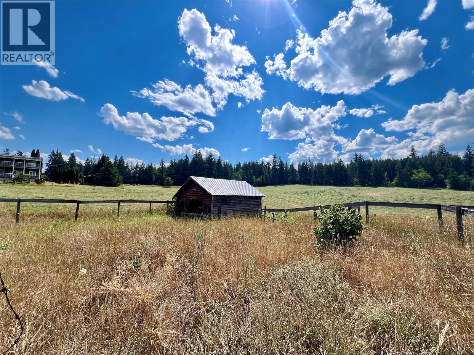 6350 Lakeshore Drive Ne, Salmon Arm, British Columbia  V1E 4N1 - Photo 50 - 10396361