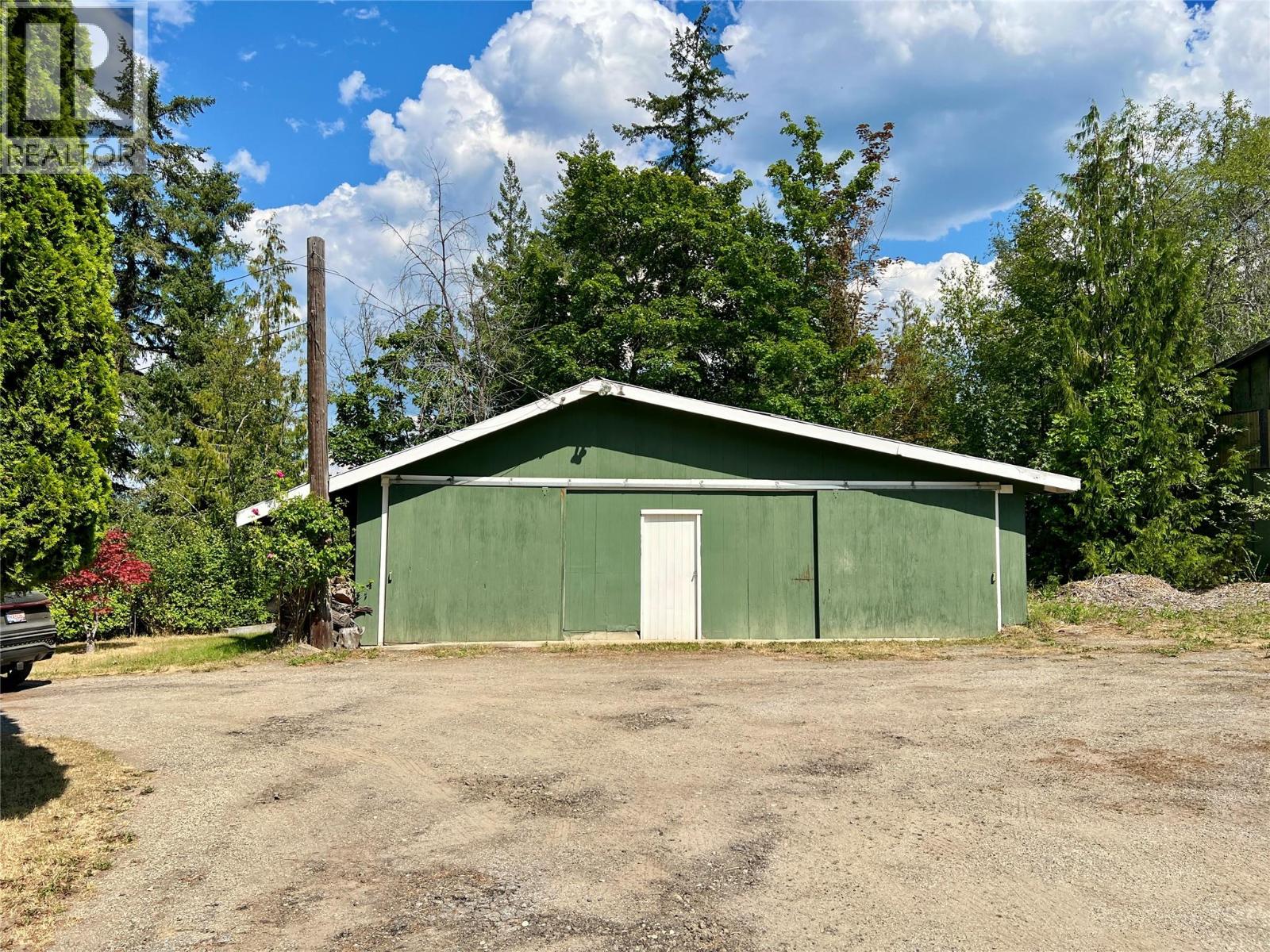 6350 Lakeshore Drive Ne, Salmon Arm, British Columbia  V1E 4N1 - Photo 60 - 10396361