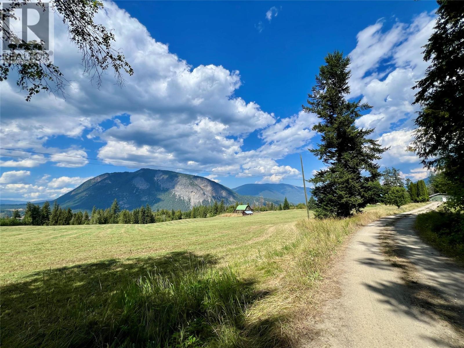 6350 Lakeshore Drive Ne, Salmon Arm, British Columbia  V1E 4N1 - Photo 67 - 10396361