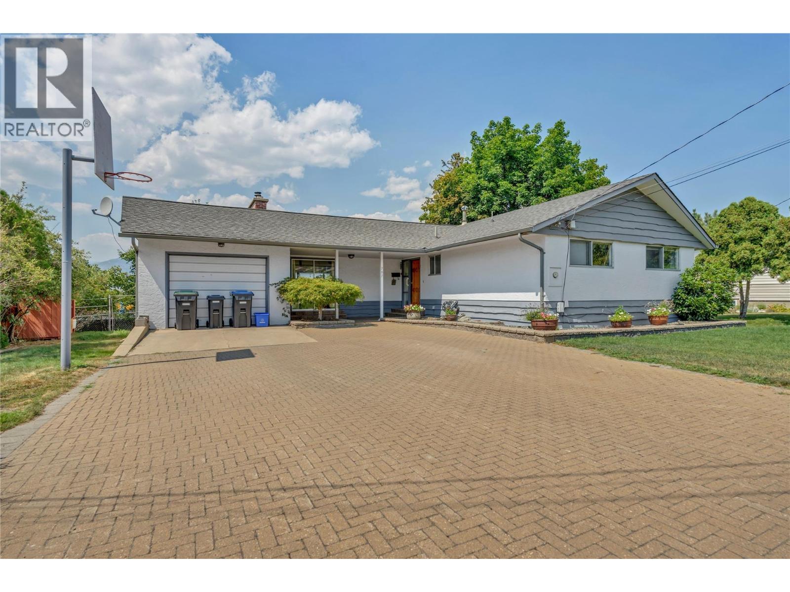 707 Ross Avenue, Penticton, British Columbia  V2A 3A5 - Photo 27 - 10396304