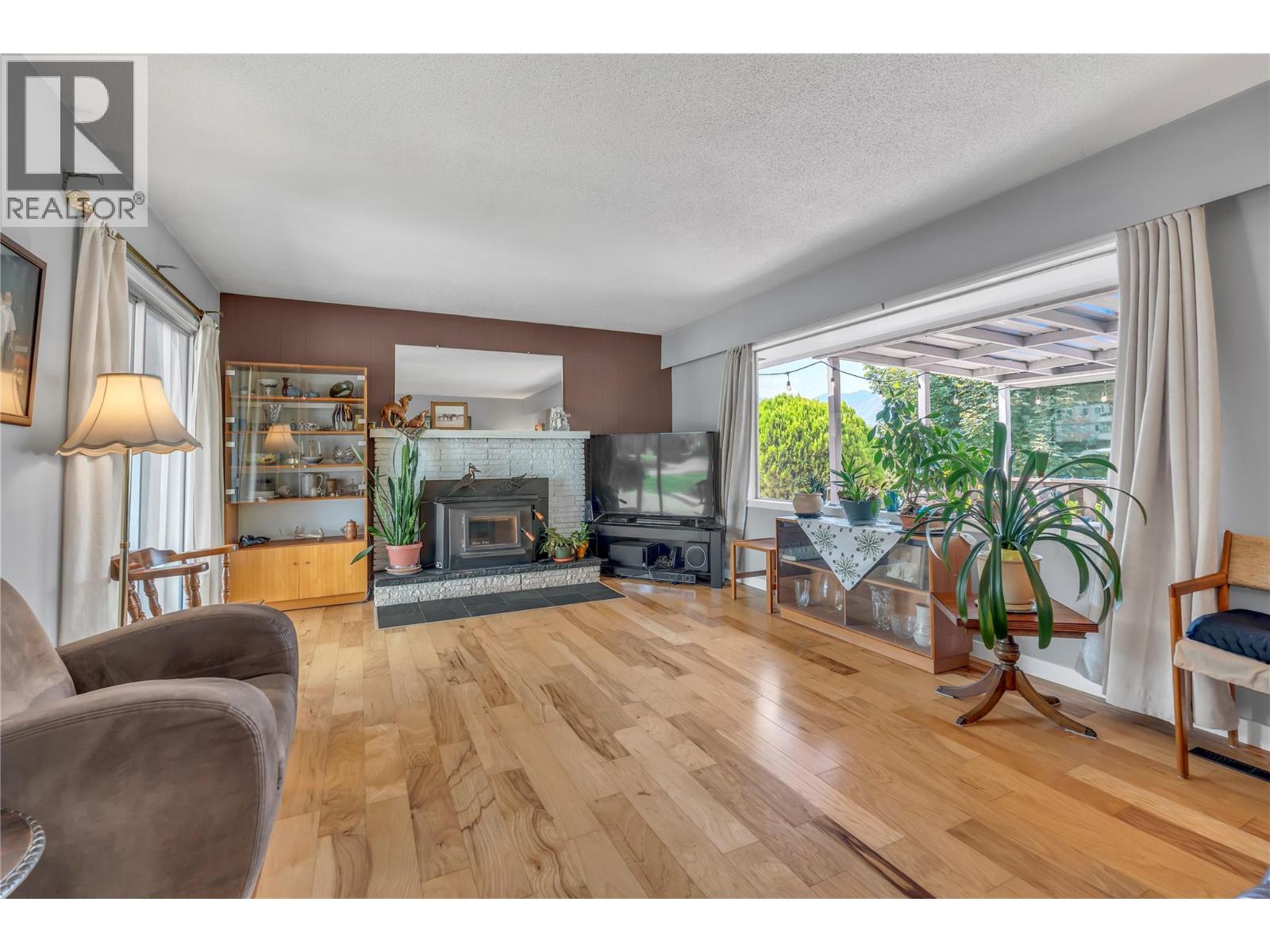 707 Ross Avenue, Penticton, British Columbia  V2A 3A5 - Photo 6 - 10396304