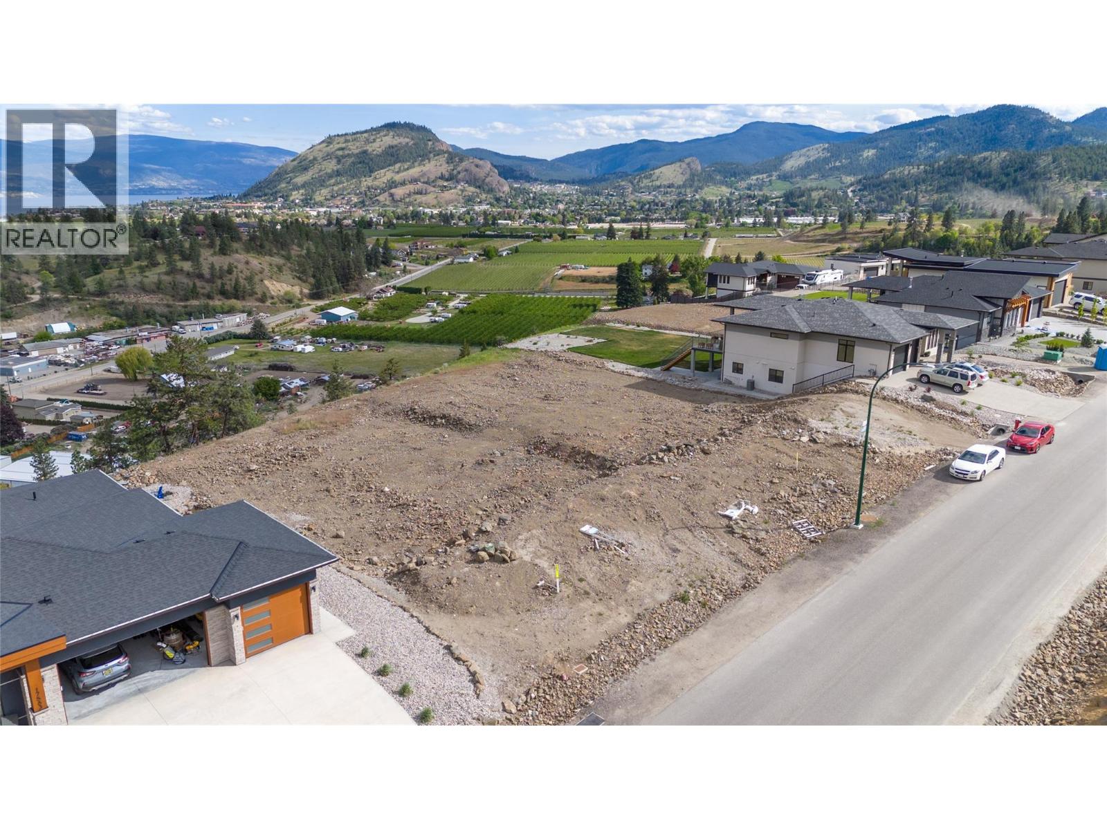 17555 Sanborn Street, Summerland, British Columbia  V0H 1Z6 - Photo 8 - 10395171