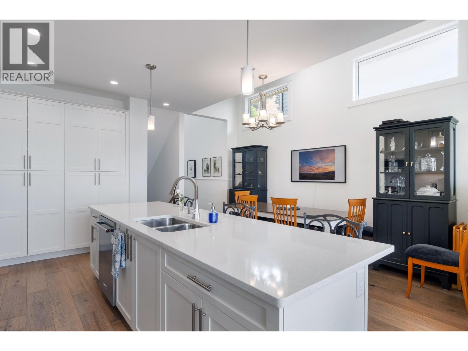 1458 Summer Crescent, Kelowna, British Columbia  V1P 1T8 - Photo 9 - 10395969