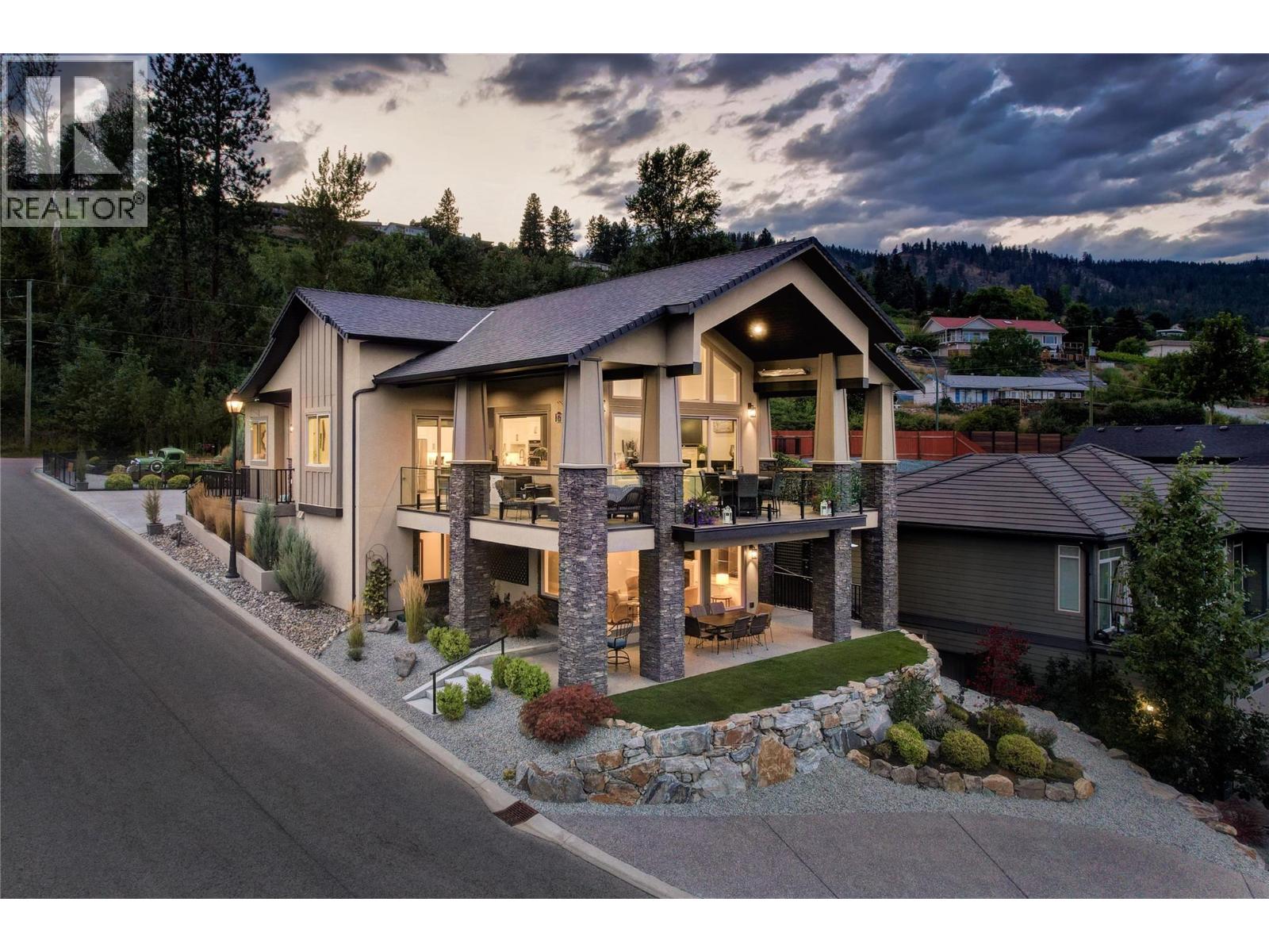6267 Sundstrom Court Unit# 1, Peachland, British Columbia  V0H 1X7 - Photo 3 - 10395965