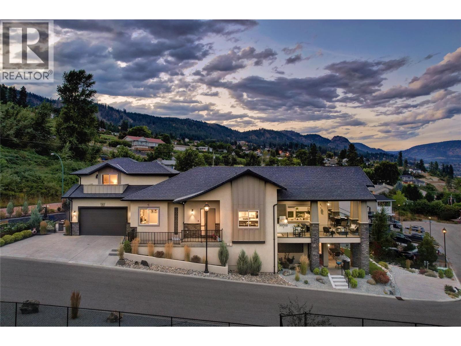 6267 Sundstrom Court Unit# 1, Peachland, British Columbia  V0H 1X7 - Photo 4 - 10395965