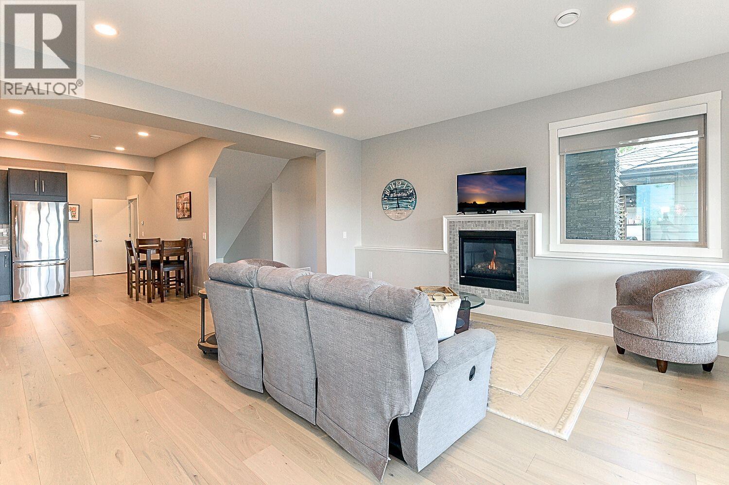 6267 Sundstrom Court Unit# 1, Peachland, British Columbia  V0H 1X7 - Photo 44 - 10395965