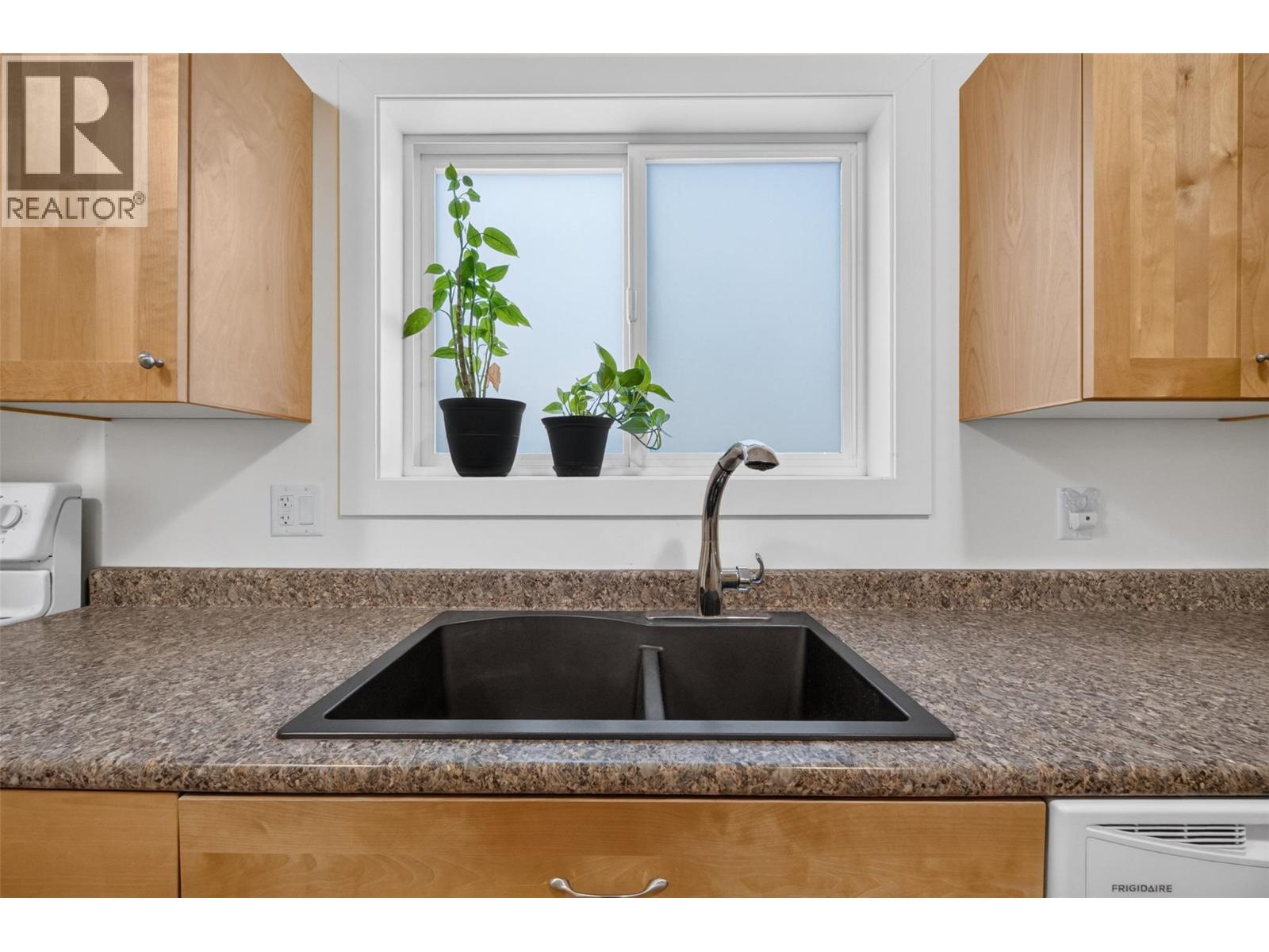 2991 7 Avenue Ne, Salmon Arm, British Columbia  V1E 2S7 - Photo 32 - 10396397