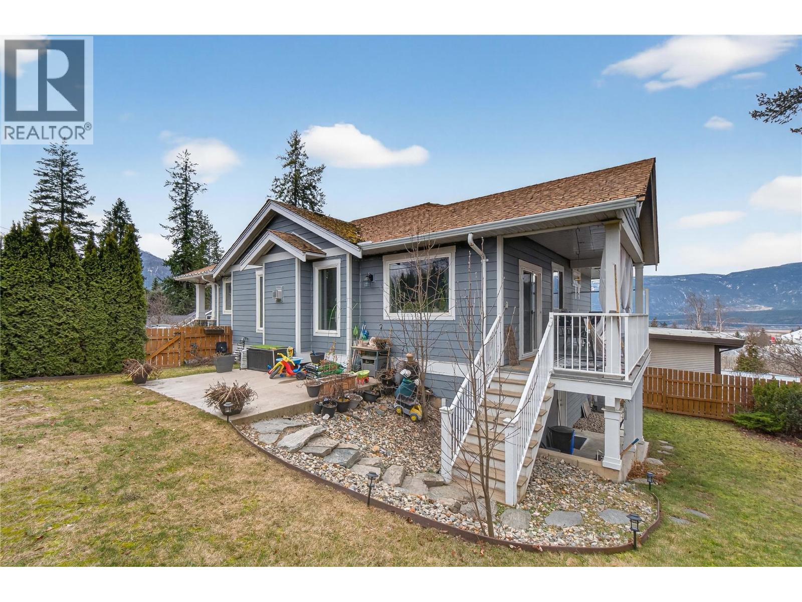 2991 7 Avenue Ne, Salmon Arm, British Columbia  V1E 2S7 - Photo 4 - 10396397