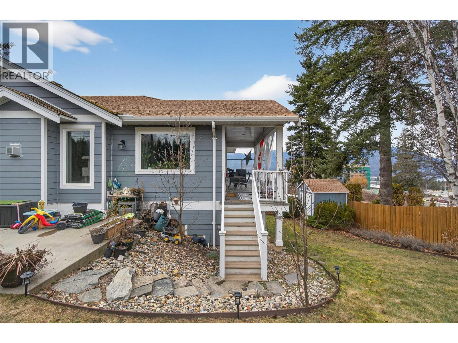 2991 7 Avenue Ne, Salmon Arm, British Columbia  V1E 2S7 - Photo 5 - 10396397