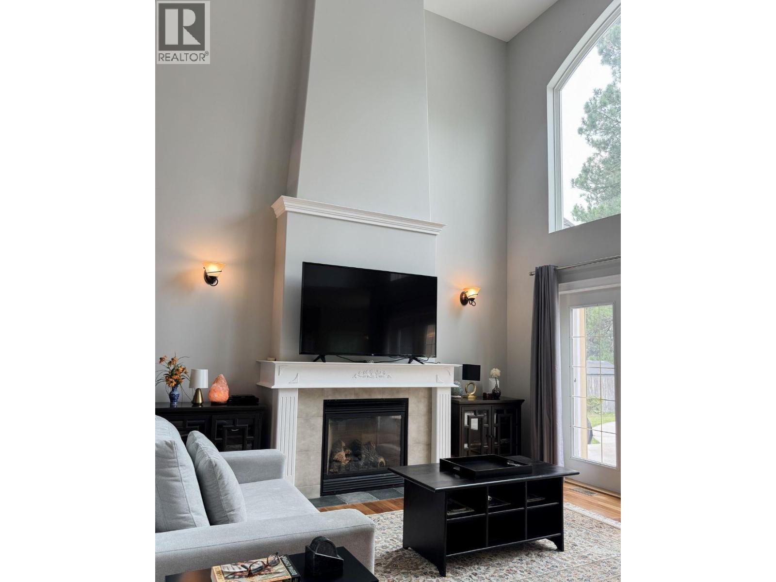 230 Prospect Drive, Grand Forks, British Columbia  V0H 1H2 - Photo 13 - 10396401