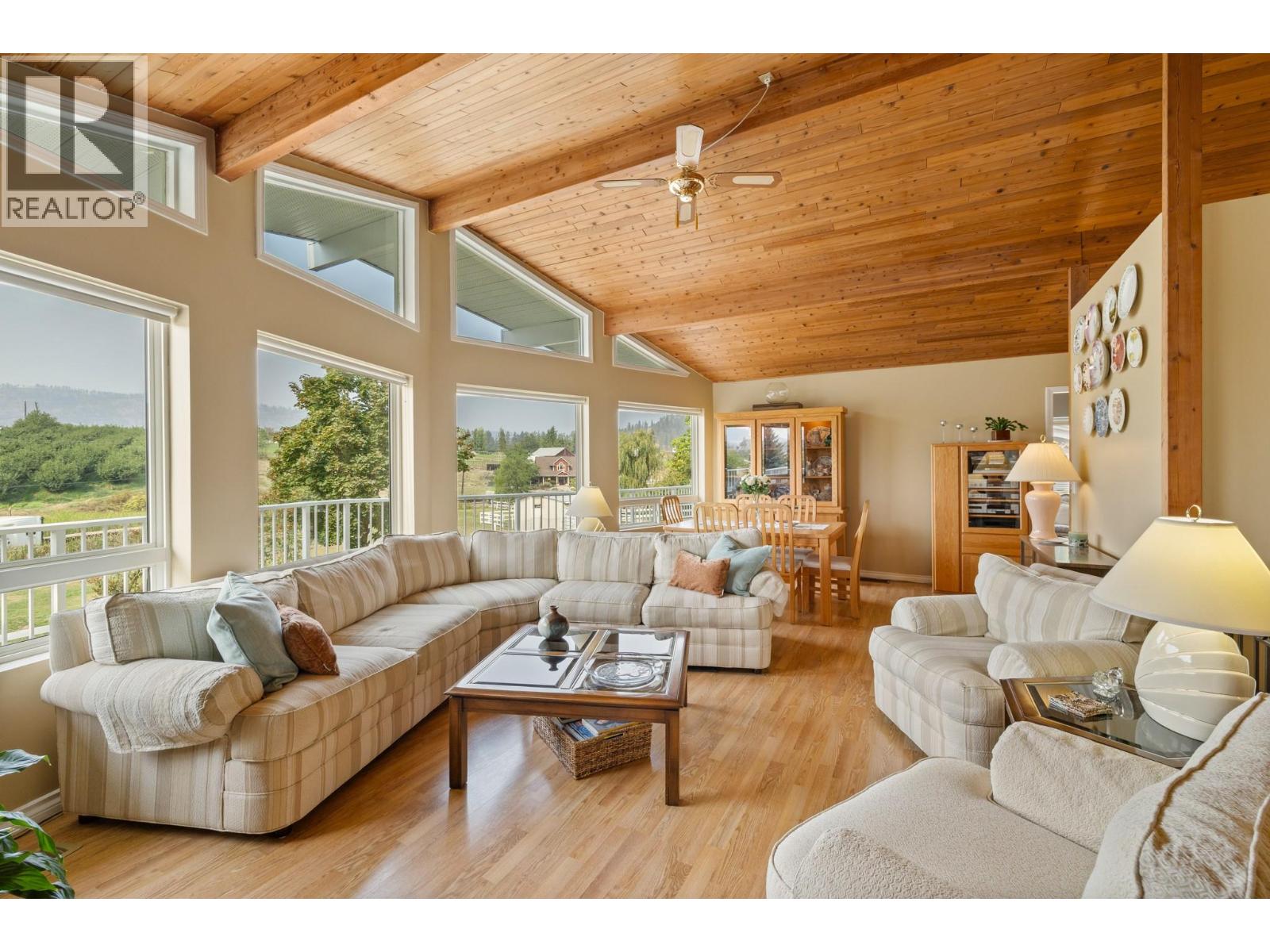 535 Curtis Road, Kelowna, British Columbia  V1V 2G6 - Photo 24 - 10396302