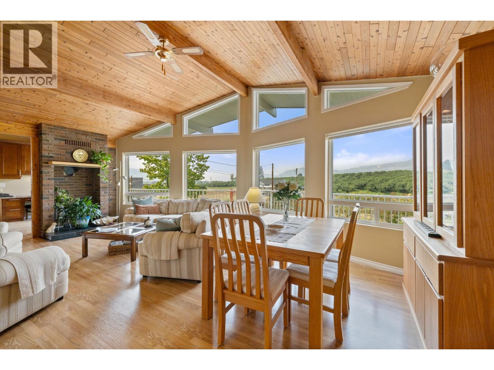 535 Curtis Road, Kelowna, British Columbia  V1V 2G6 - Photo 26 - 10396302