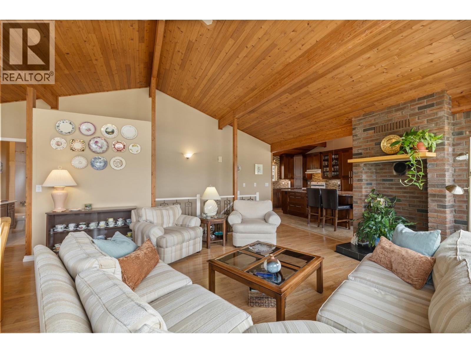 535 Curtis Road, Kelowna, British Columbia  V1V 2G6 - Photo 29 - 10396302
