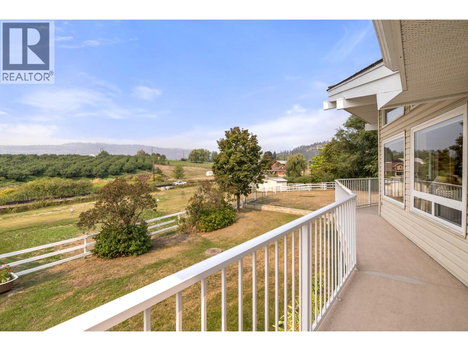 535 Curtis Road, Kelowna, British Columbia  V1V 2G6 - Photo 43 - 10396302