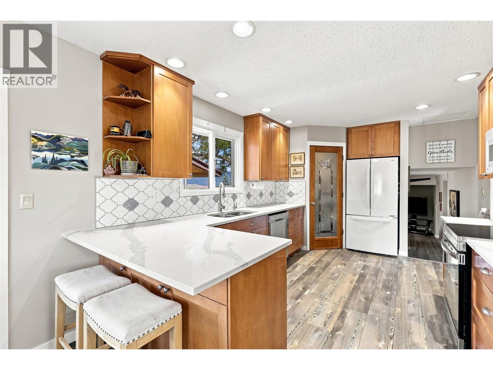 8060 Barnhartvale Road, Kamloops, British Columbia  V2C 6V9 - Photo 14 - 10396191