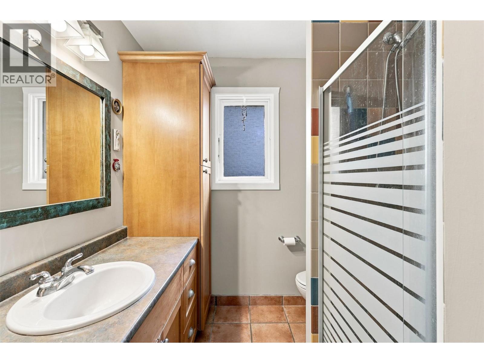8060 Barnhartvale Road, Kamloops, British Columbia  V2C 6V9 - Photo 35 - 10396191