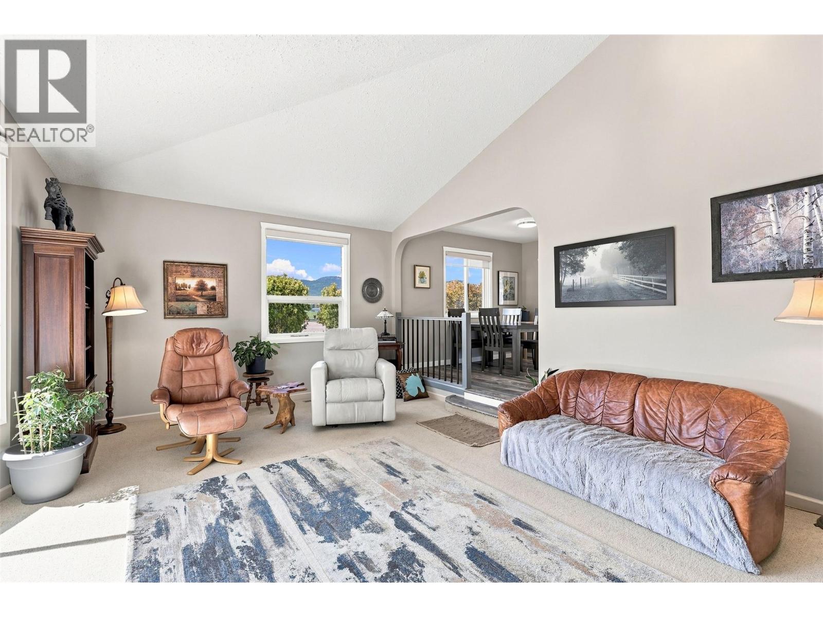 8060 Barnhartvale Road, Kamloops, British Columbia  V2C 6V9 - Photo 9 - 10396191