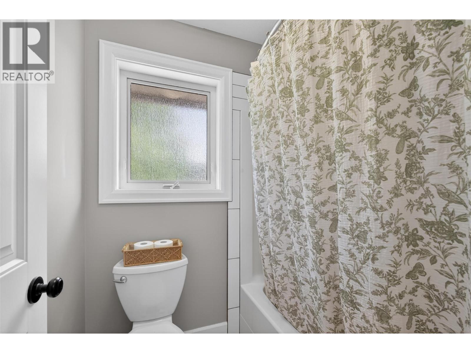 4588 Raymer Road, Kelowna, British Columbia  V1W 1H9 - Photo 72 - 10395957