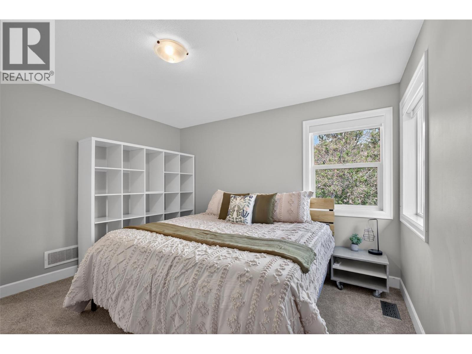 4588 Raymer Road, Kelowna, British Columbia  V1W 1H9 - Photo 75 - 10395957