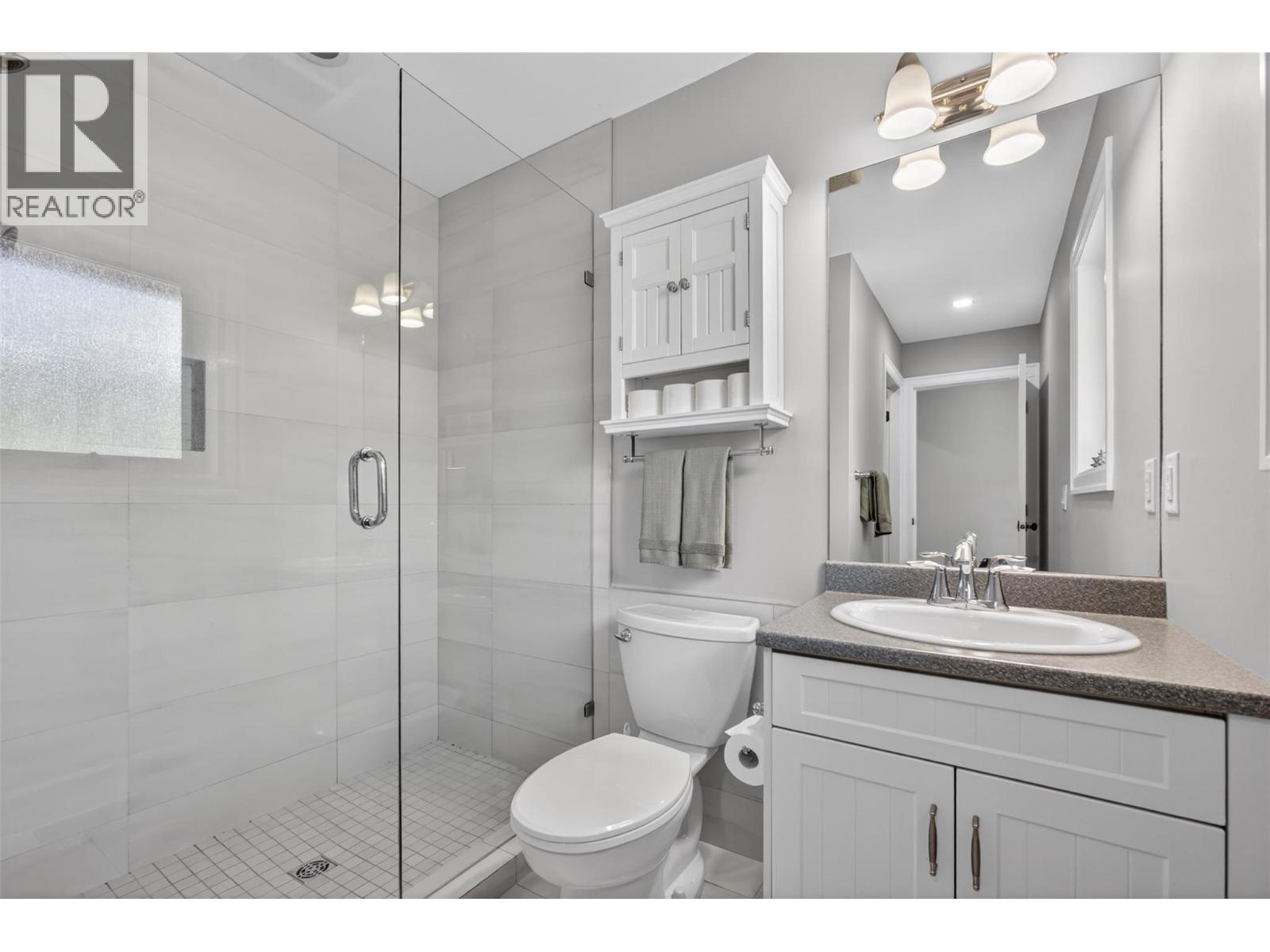4588 Raymer Road, Kelowna, British Columbia  V1W 1H9 - Photo 77 - 10395957