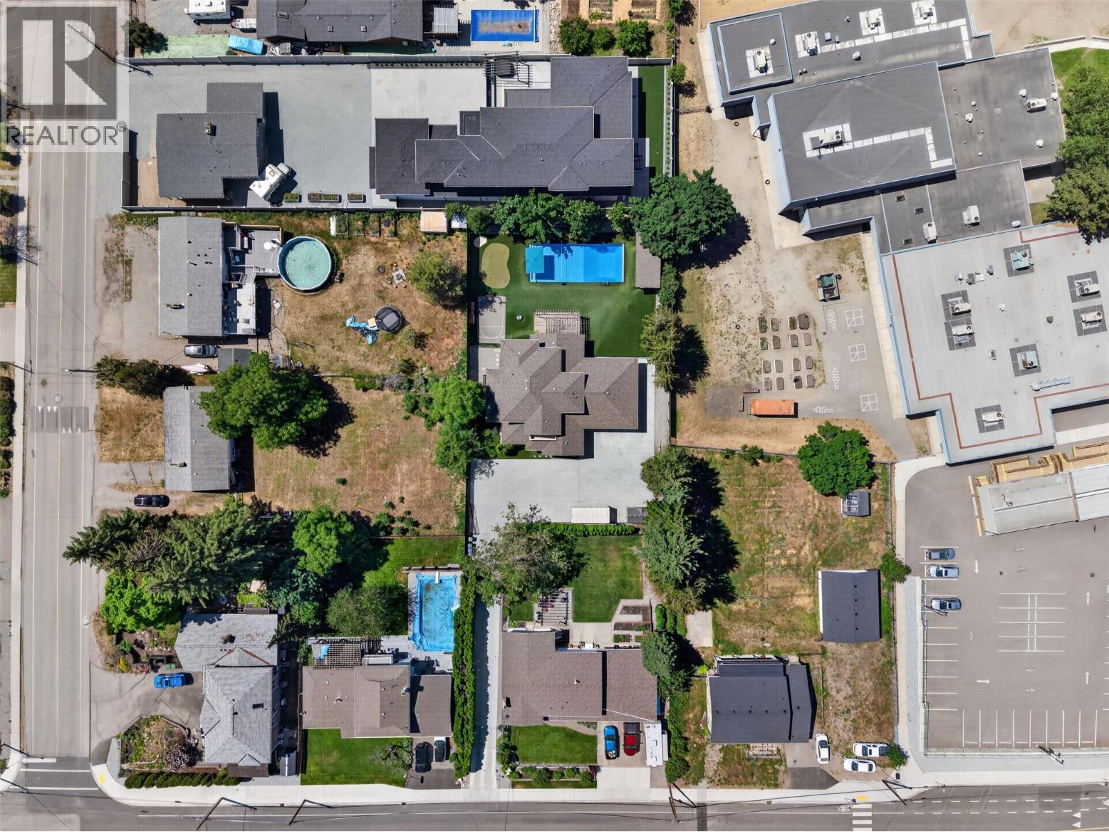 4588 Raymer Road, Kelowna, British Columbia  V1W 1H9 - Photo 82 - 10395957