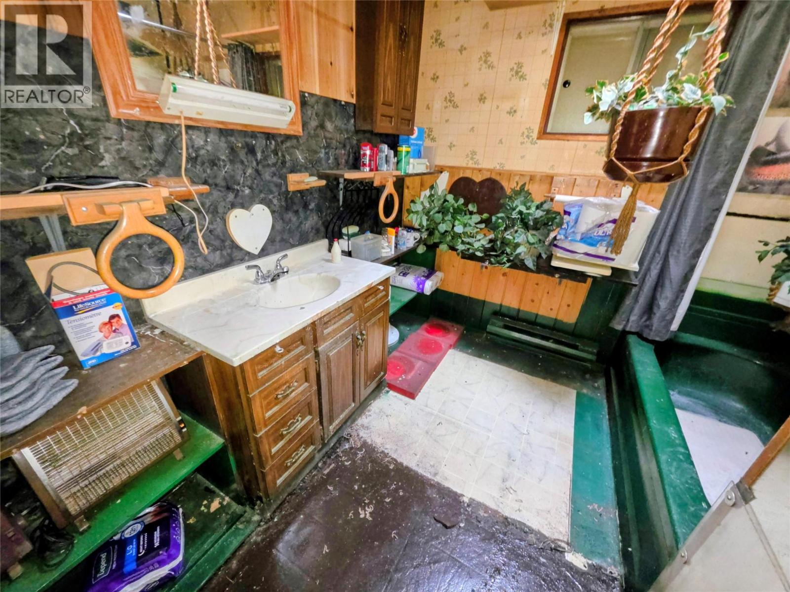 283 2nd Avenue, Trail, British Columbia  V1R 4V3 - Photo 17 - 10396431
