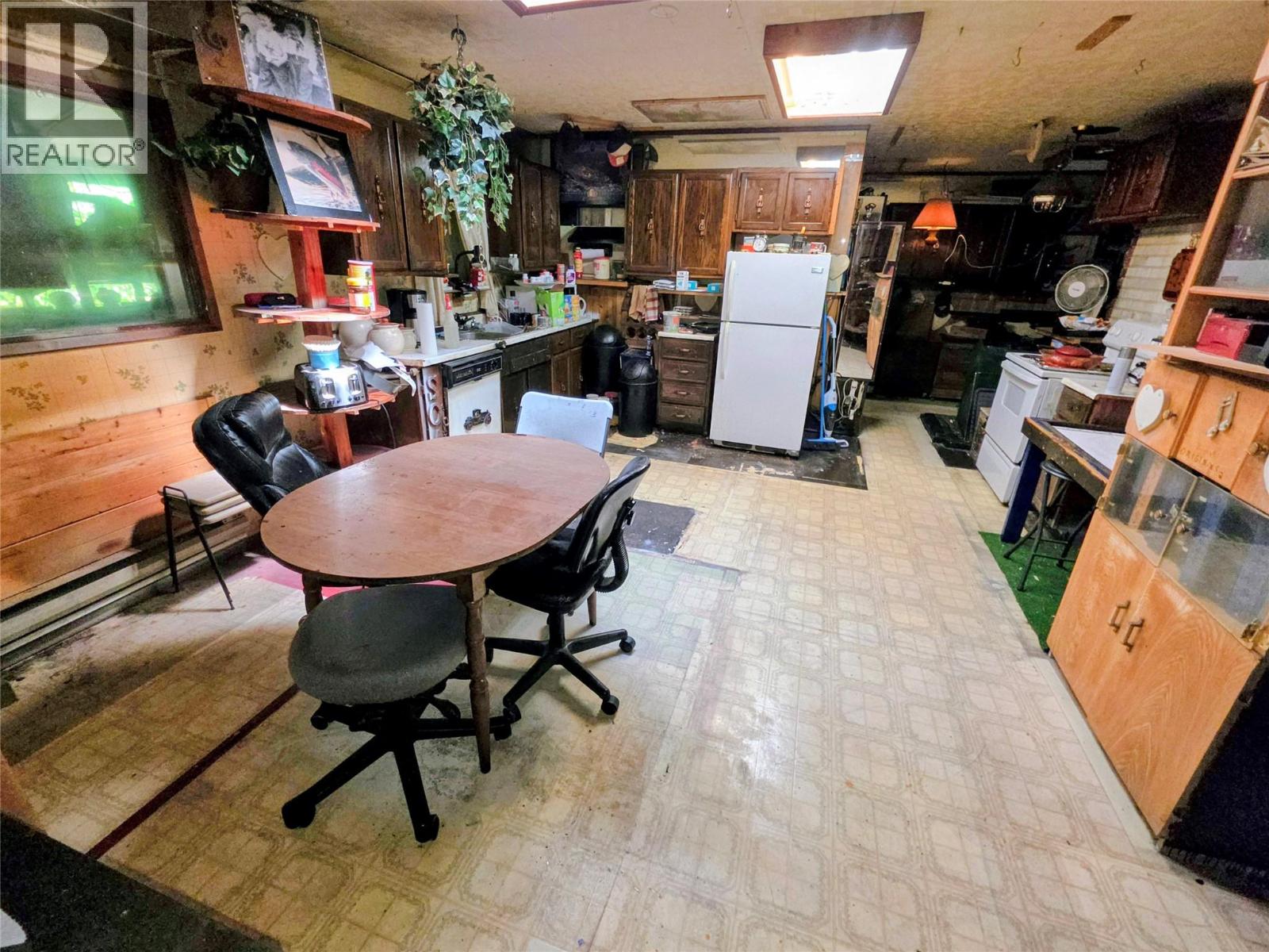 283 2nd Avenue, Trail, British Columbia  V1R 4V3 - Photo 4 - 10396431