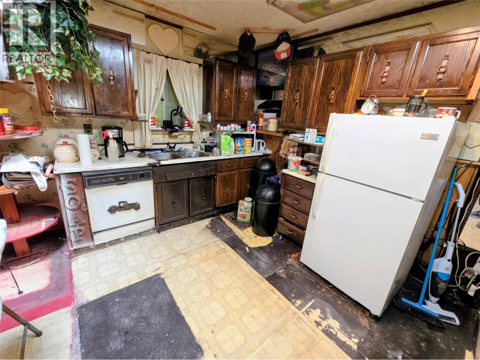 283 2nd Avenue, Trail, British Columbia  V1R 4V3 - Photo 6 - 10396431