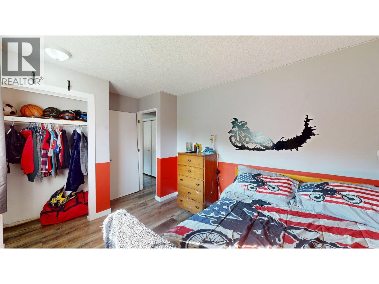 2405 Arbutus Street, Elkford, British Columbia  V0B 1H0 - Photo 18 - 10396382