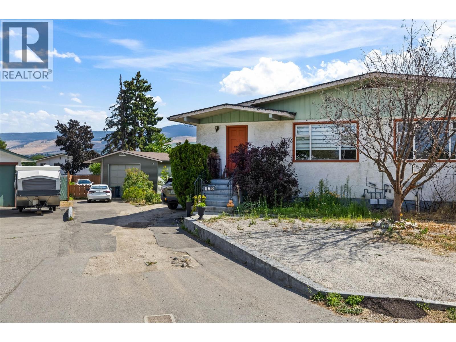 156-158 Adventure Road, Kelowna, British Columbia  V1X 1N4 - Photo 11 - 10396095