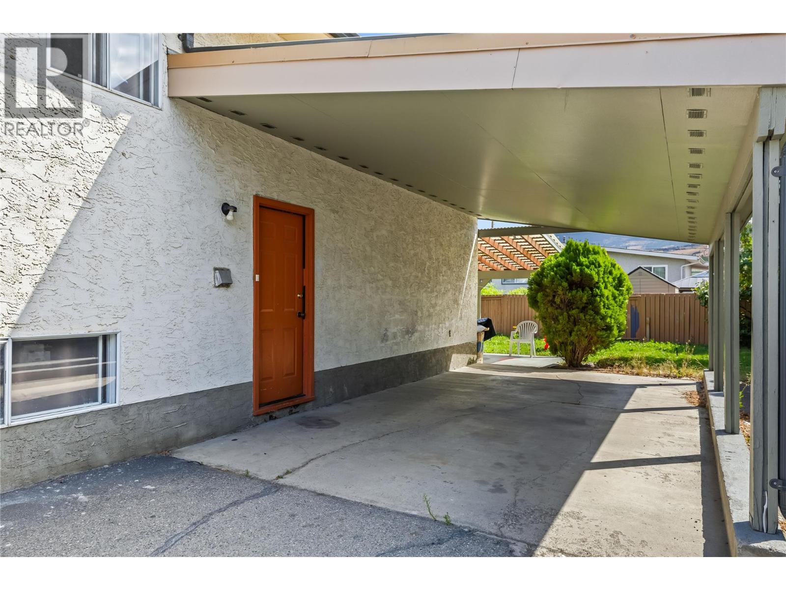 156-158 Adventure Road, Kelowna, British Columbia  V1X 1N4 - Photo 15 - 10396095