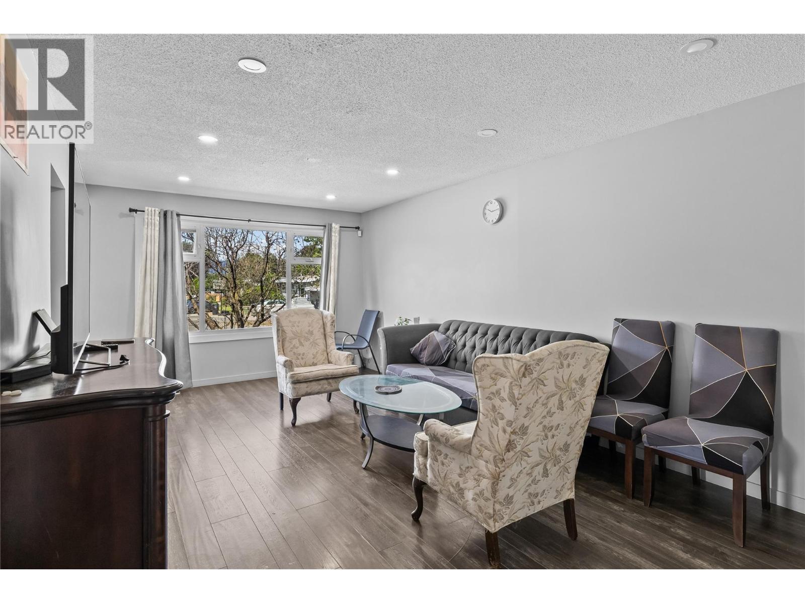 156-158 Adventure Road, Kelowna, British Columbia  V1X 1N4 - Photo 23 - 10396095