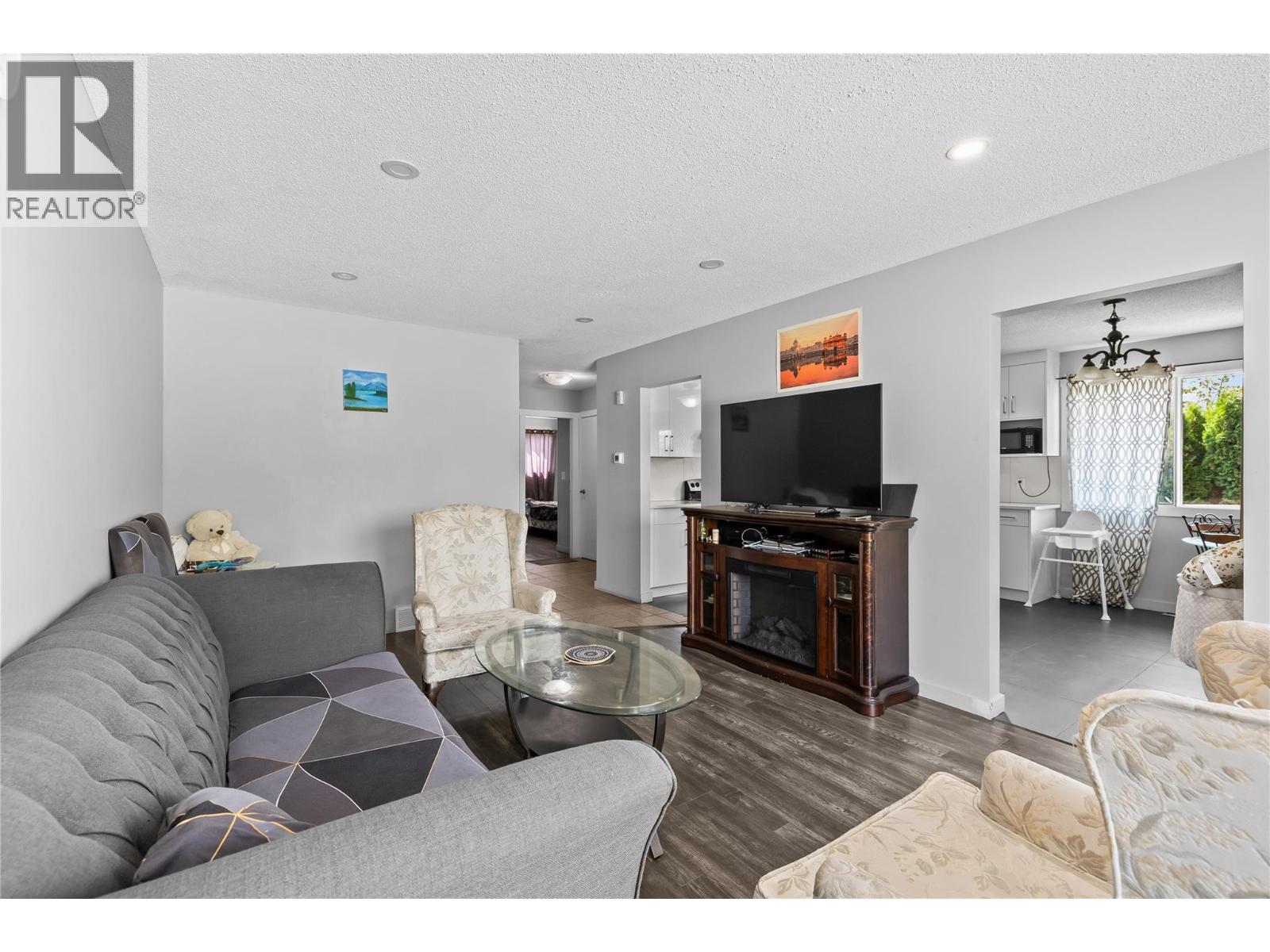 156-158 Adventure Road, Kelowna, British Columbia  V1X 1N4 - Photo 24 - 10396095