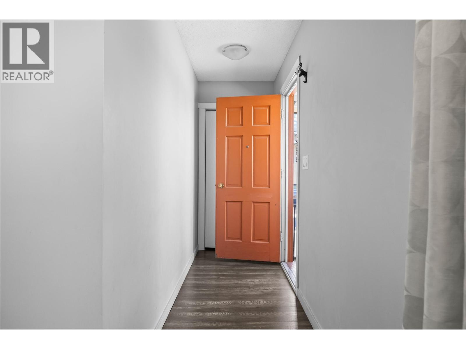 156-158 Adventure Road, Kelowna, British Columbia  V1X 1N4 - Photo 25 - 10396095