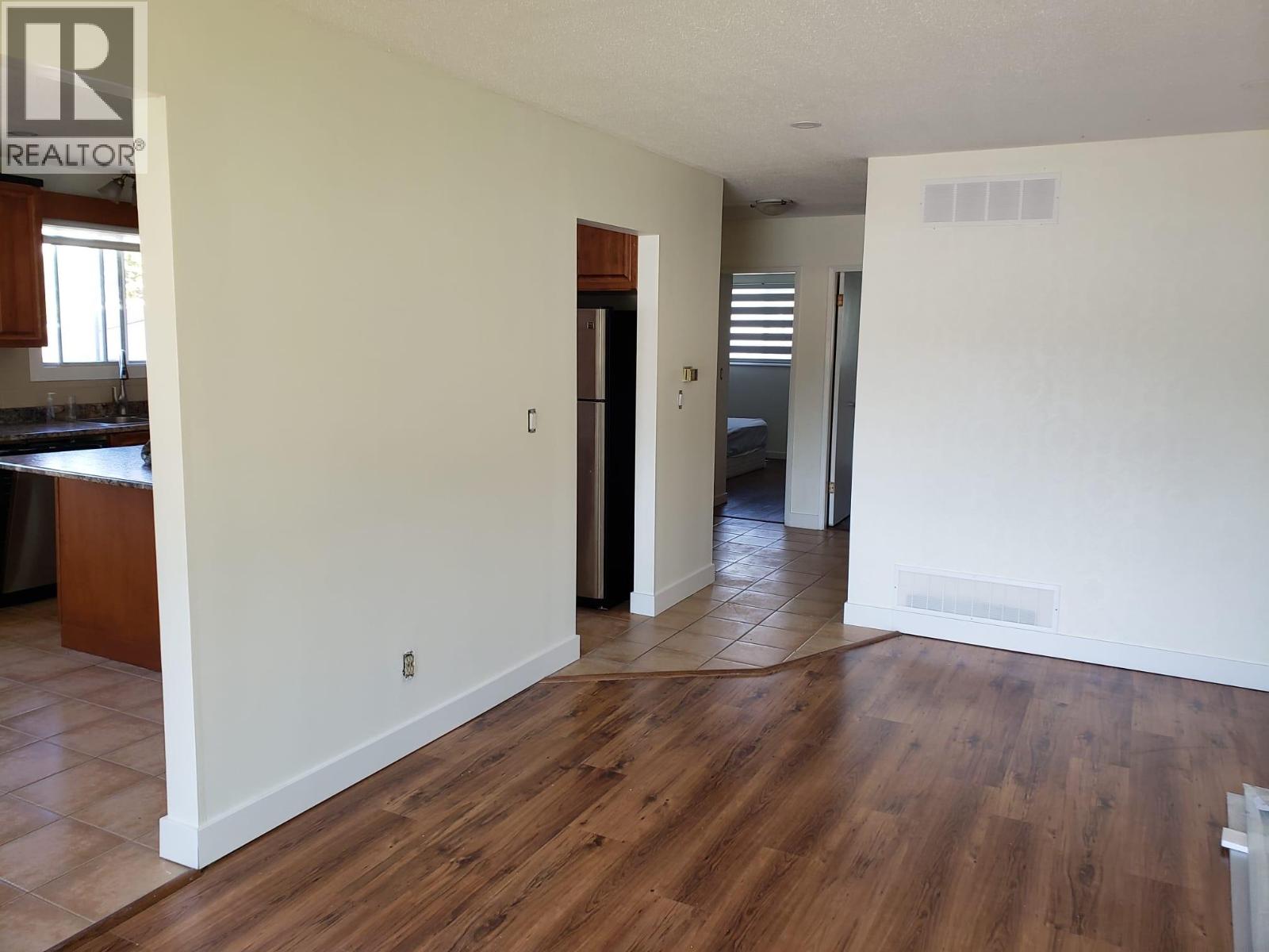 156-158 Adventure Road, Kelowna, British Columbia  V1X 1N4 - Photo 3 - 10396095