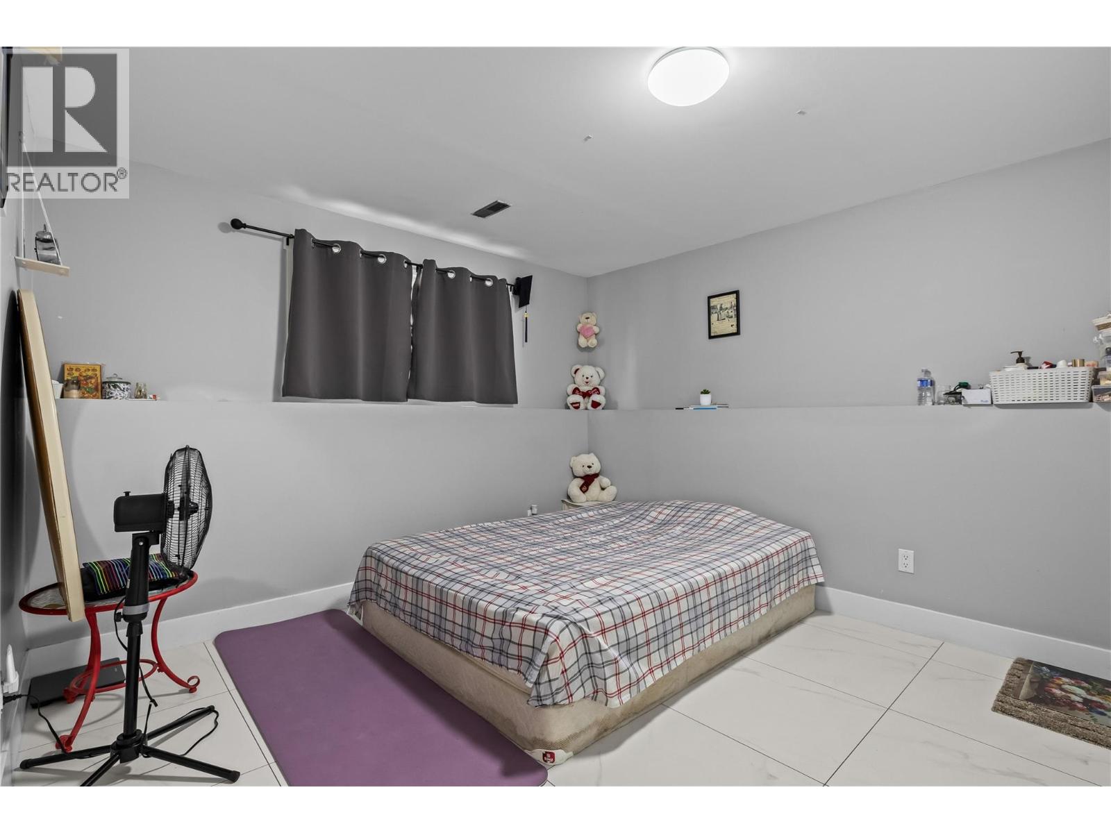 156-158 Adventure Road, Kelowna, British Columbia  V1X 1N4 - Photo 34 - 10396095