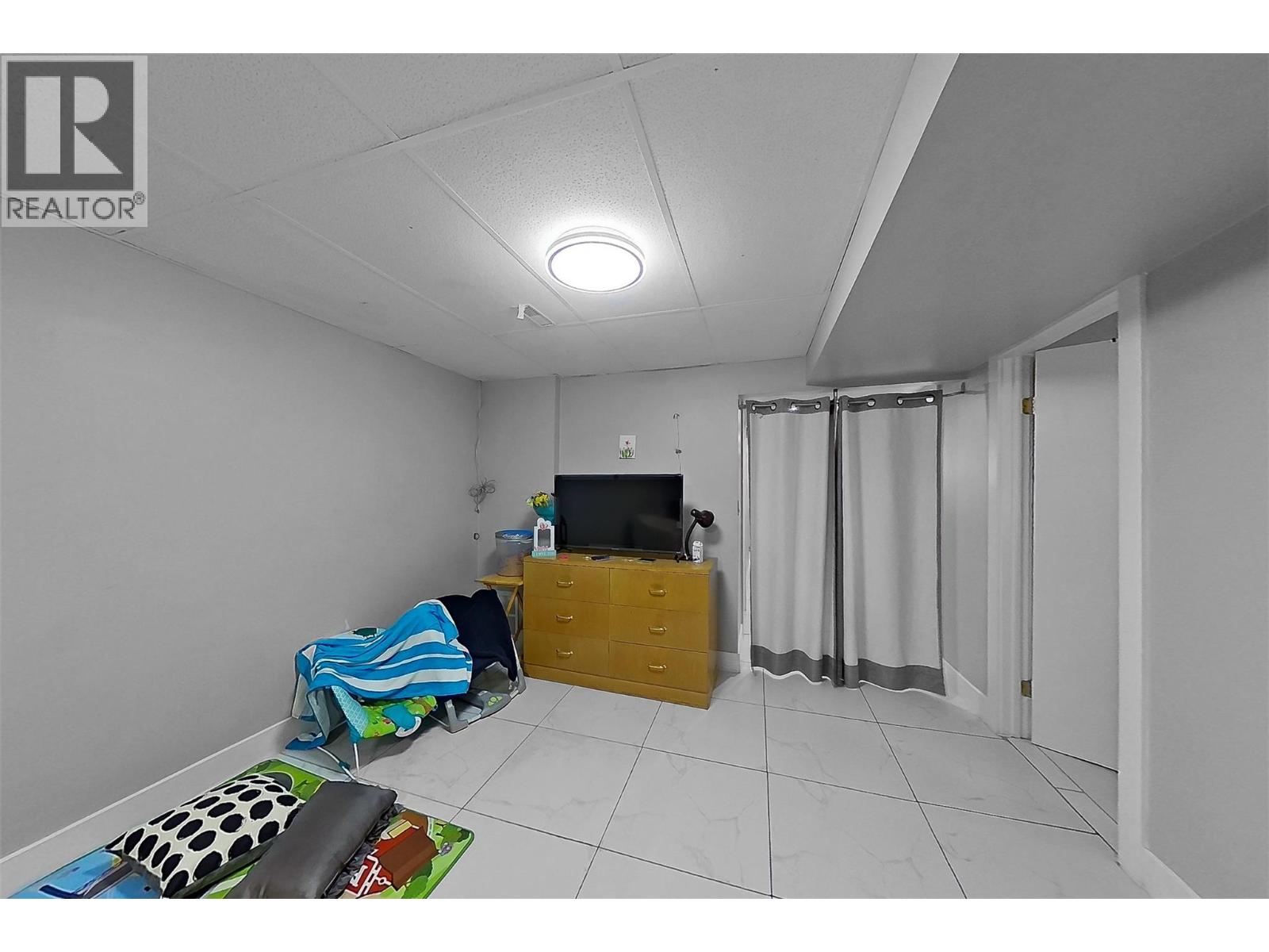 156-158 Adventure Road, Kelowna, British Columbia  V1X 1N4 - Photo 38 - 10396095